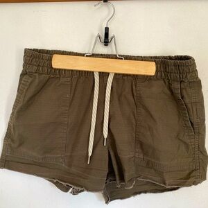 Vouri women’s shorts